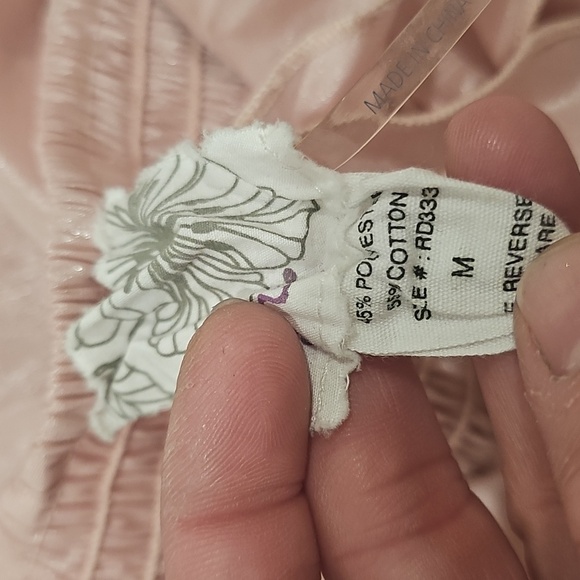 Elegant Pink Ruffled Dress - Picture 5 of 5